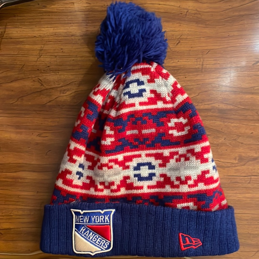 New York Rangers Pom Pom Beanie